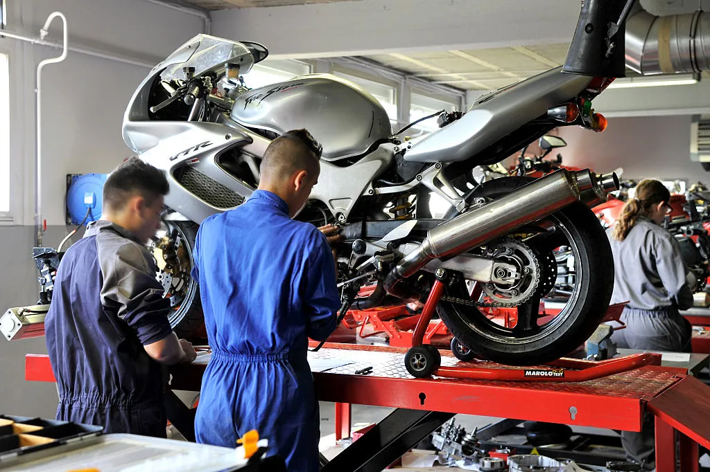 Koliko košta održavanje motora na Balkanu?